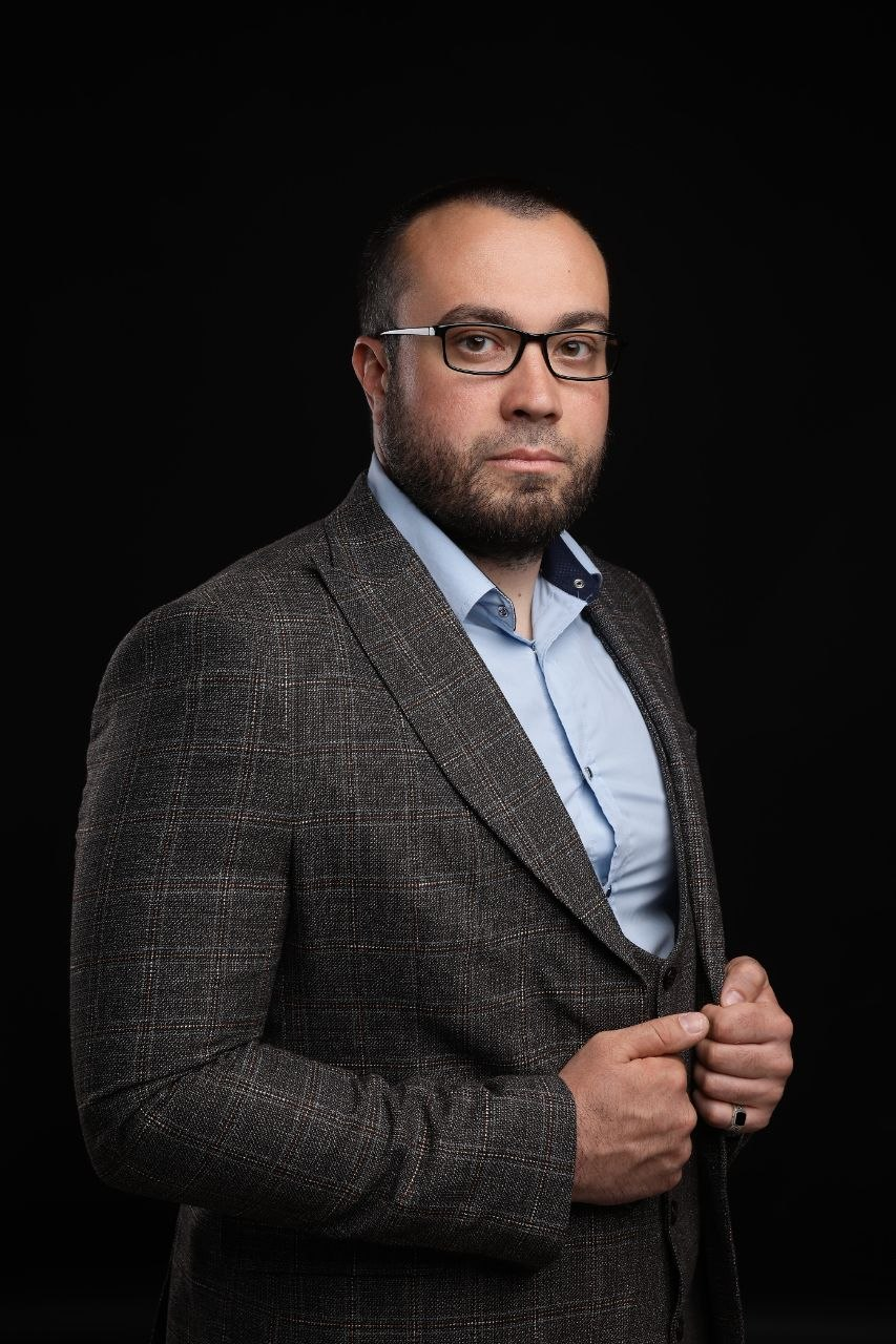 Адвокат Колонтай Дмитрий Владимирович